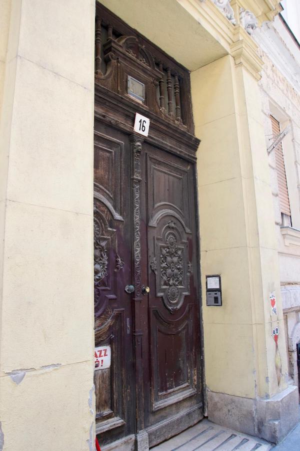 Standard Apartment By Hi5 - St. King Street 16. Budapest Exterior foto
